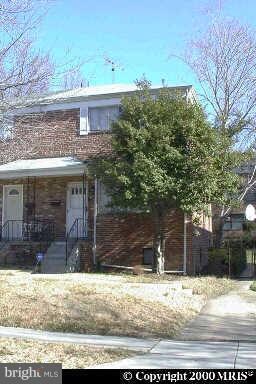 7313 17th Ave, Hyattsville, MD 20783 - photo 2