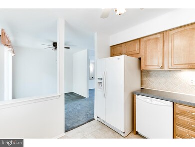 28 Tynemouth Ct, Trenton, NJ 08691 - photo 5