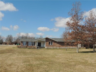 905 SE Mohawk Trail, Greensburg, IN 47240 - photo 4
