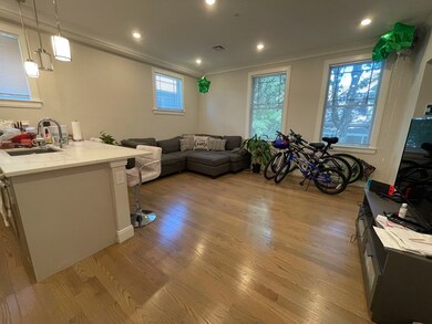 9 Mansfield St unit 3, Allston, MA 02134 - photo 2