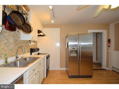 662 Manatawny St, Pottstown, PA 19464 - photo 7