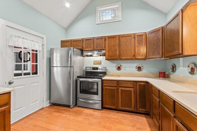 114 Mckee Rd, Arlington, VT 05250 - photo 4