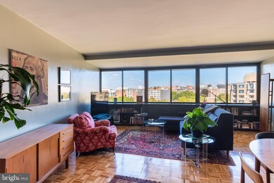 Watergate East Residences unit 1005-N, Washington, DC 20037 - photo 3