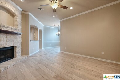 Living Room / Dining Room