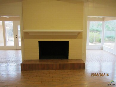 2720 Pecan Dr, Tyler, TX 75701 - photo 4