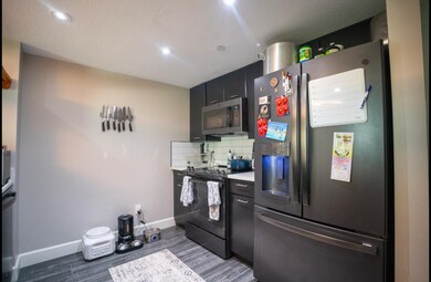 300 S Duval Unit 510 St unit 510, Tallahassee, FL 32301 - photo 3