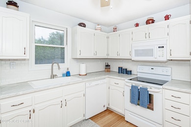 33-web-or-mls-1207-fairland-rd
