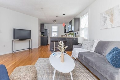 334 Medford St unit 3, Charlestown, MA 02129 - photo 4