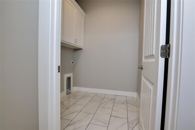 unlisted-address, Bedford, TX 76021 - photo 6