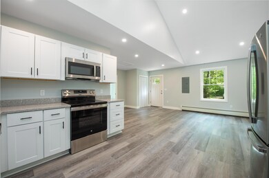 160 Maplewood Dr, Naples, ME 04055 - photo 6