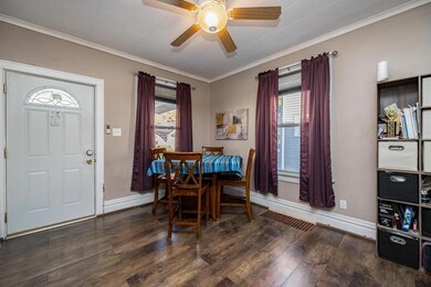 1911 K St SW, Cedar Rapids, IA 52404 - photo 5