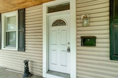 324 E Willow Ave, Cincinnati, OH 45246 - photo 5