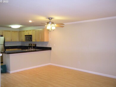 3920 Carman Dr, Lake Oswego, OR 97035 - photo 4