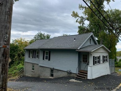95 Stowe Ave, Troy, NY 12180 - photo 2