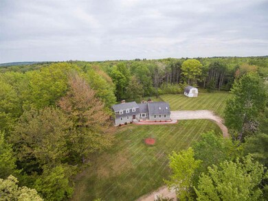 861 Salmon Falls Rd, Rochester, NH 03868 - photo 4