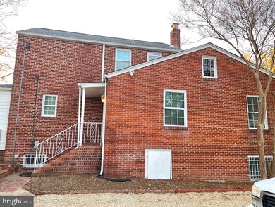 6432 Old Landover Rd, Hyattsville, MD 20785 - photo 2