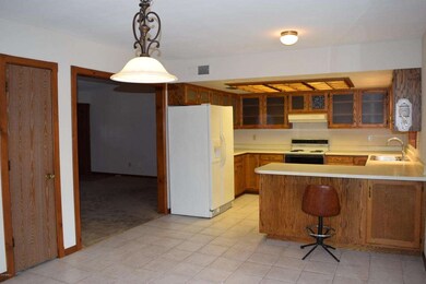 003 - Kitchen open to dining area
