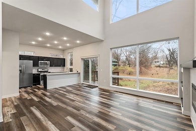 1601 32nd St, Des Moines, IA 50311 - photo 6