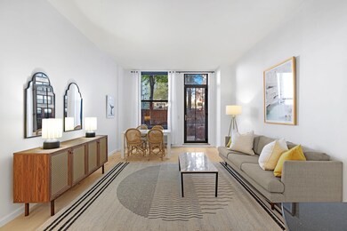 102 Christopher Columbus Dr unit 709, Jersey City, NJ 07302 - photo 3