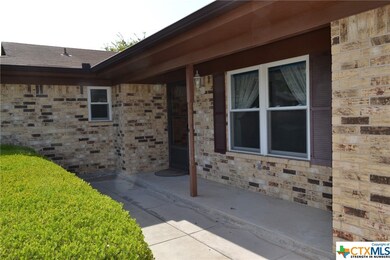 904 Lynn Ln, Copperas Cove, TX 76522 - photo 3