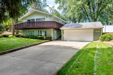 Oversized Garage