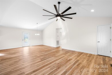 230 Fairdale Rd, Statesville, NC 28625 - photo 6