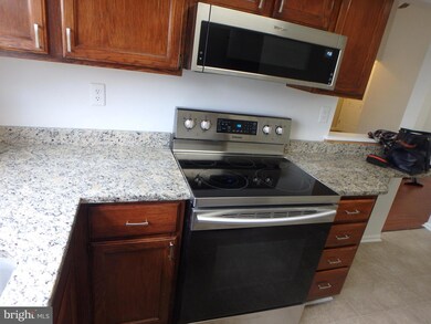 12255 Stevenson Ct unit 12255, Woodbridge, VA 22192 - photo 5