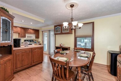 1792 RENEE KITCHEN DINING AREA