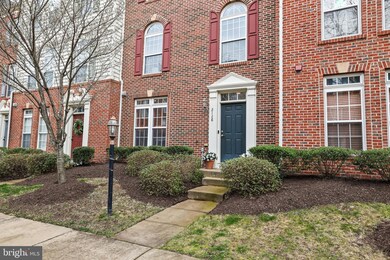 2128 Abbottsbury Way, Woodbridge, VA 22191 - photo 3