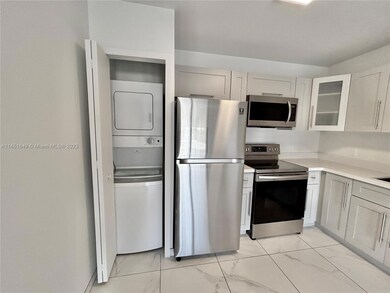 836 SW 2nd St unit 406, Miami, FL 33130 - photo 6