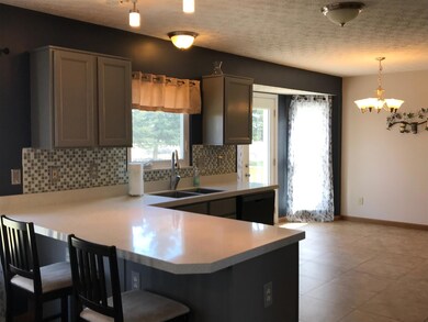 Enormous Updated Kitchen!