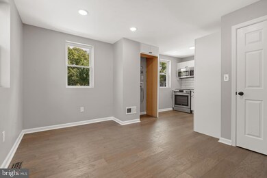 544 Lake St, Lancaster, PA 17603 - photo 3