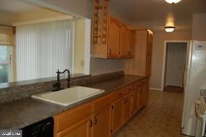 702 Apple Cross Rd, Harpers Ferry, WV 25425 - photo 3