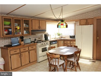 110 Harrison Ave, Williamstown, NJ 08094 - photo 6