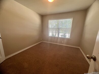 10822 Shaenmeadow, San Antonio, TX 78254 - photo 6