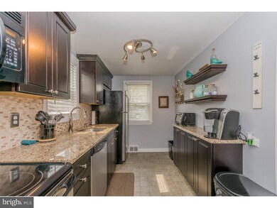 223 S Pine Ave, Maple Shade, NJ 08052 - photo 7