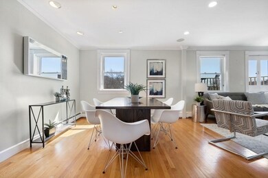 17 Regent Cir unit 5, Brookline, MA 02445 - photo 2