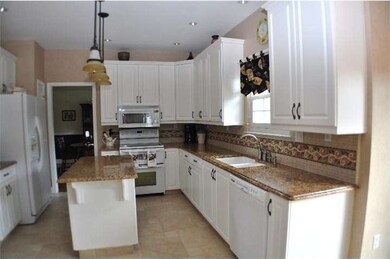 108 Sweethollow Dr, Bear, DE 19701 - photo 6