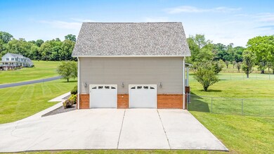 260 Looneys Creek Dr.
