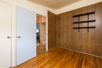 Bedroom2