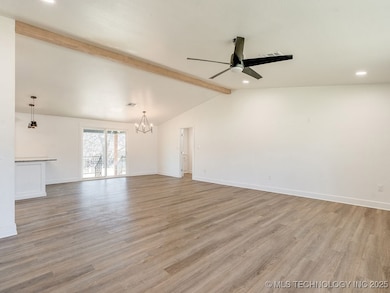 1100 S Broadway Ave, Ada, OK 74820 - photo 7