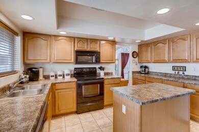 15628 W Calavar Rd Surprise AZ-large-010
