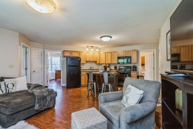 11 Meadow View Dr unit H, Sanford, ME 04073 - photo 7