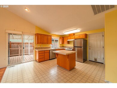 5248 G St, Springfield, OR 97478 - photo 5