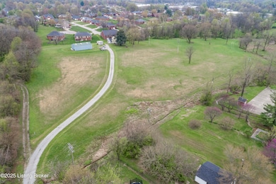 1107 N 3rd St, Bardstown, KY 40004 - photo 4