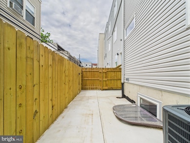 1326 S Grove St unit 1, Philadelphia, PA 19146 - photo 4