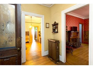 158 Whitmarsh St, Providence, RI 02907 - photo 4