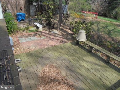 11547 Links Dr, Reston, VA 20190 - photo 5