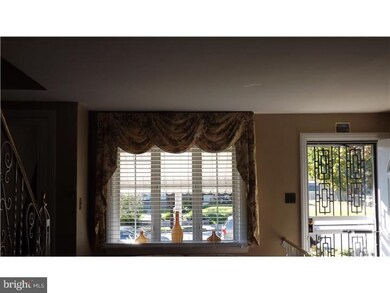 621 Crescent Dr, Glenolden, PA 19036 - photo 5