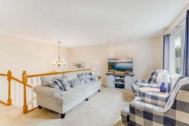 9410 Saric Dr, Highland, IN 46322 - photo 3